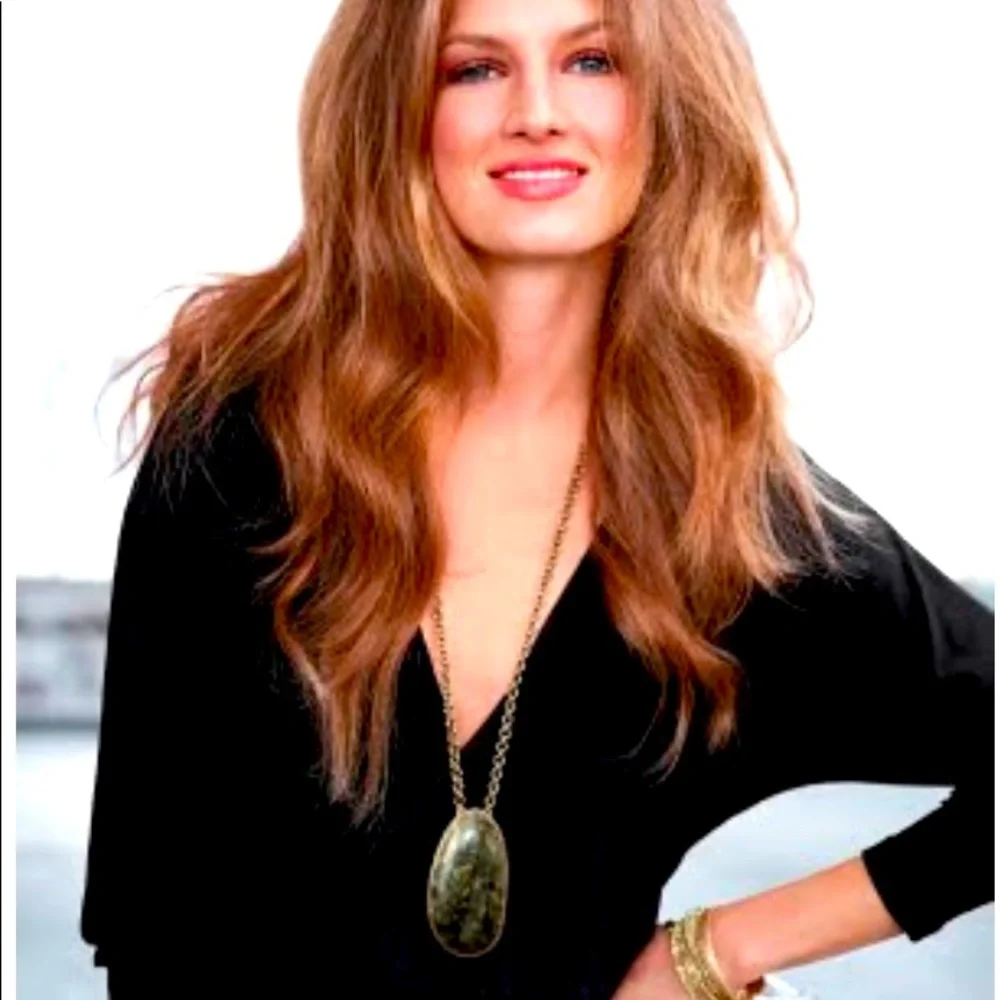 Stella & Dot | Labradorite + Gold Leona Statement Pendant Necklace Retir… - Picture 6 of 9